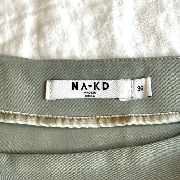 Blue Grey Mini Skirt - Picture 4 of 4